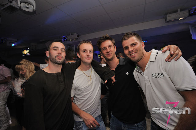 Cliquer pour voir l'image en taille réelle