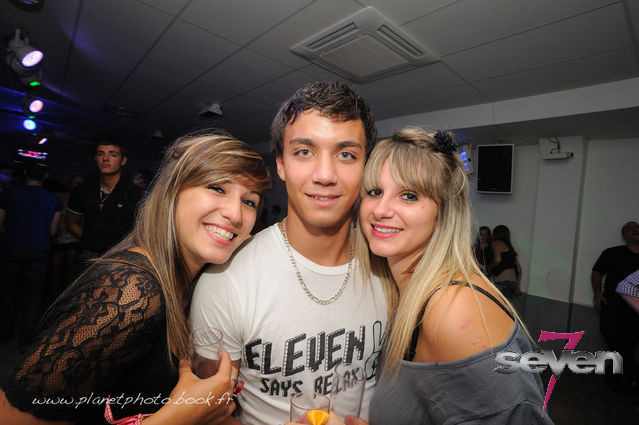 Cliquer pour voir l'image en taille réelle