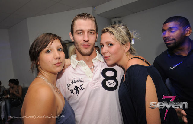 Cliquer pour voir l'image en taille réelle