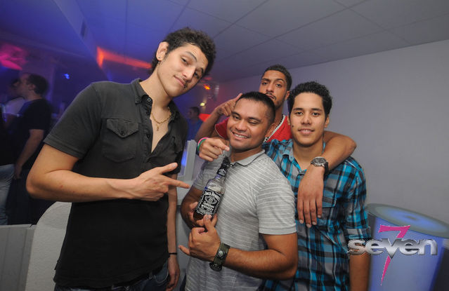 Cliquer pour voir l'image en taille réelle