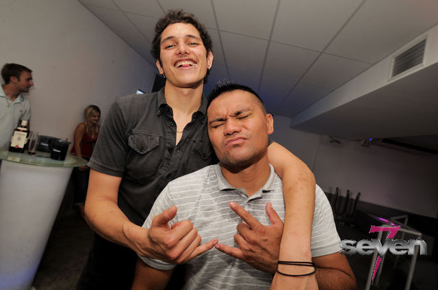 Cliquer pour voir l'image en taille réelle