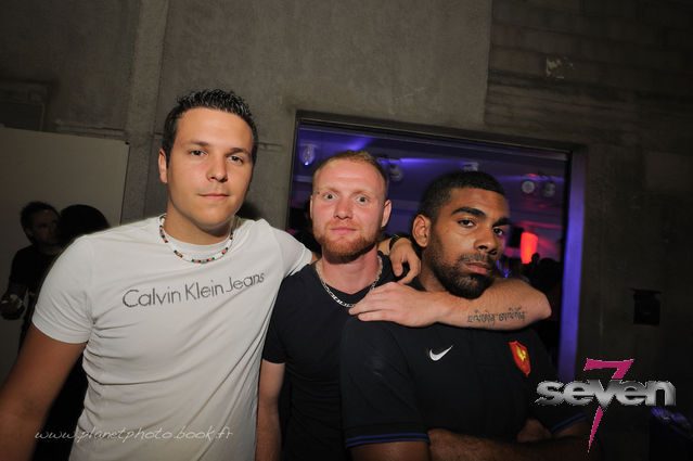 Cliquer pour voir l'image en taille réelle