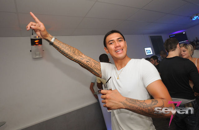 Cliquer pour voir l'image en taille réelle