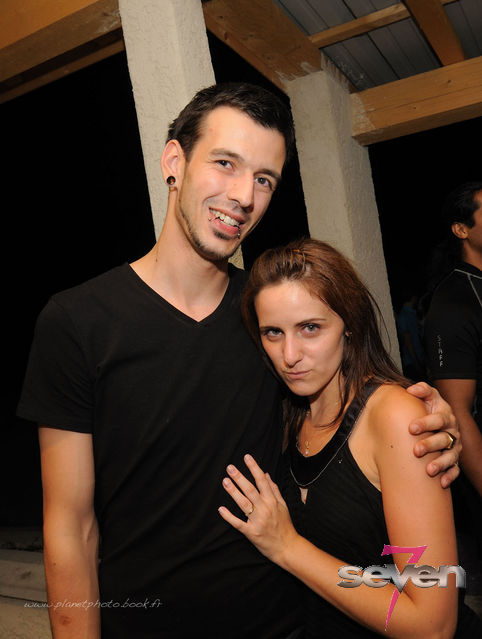 Cliquer pour voir l'image en taille réelle