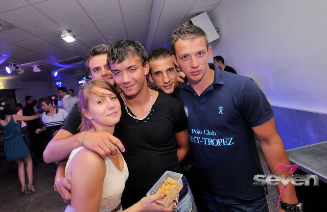 Cliquer pour voir l'image en taille réelle