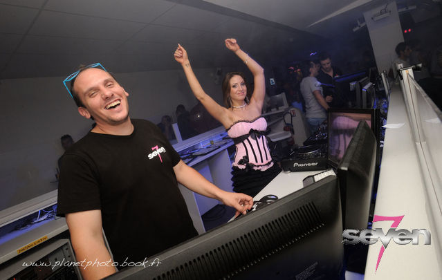 Cliquer pour voir l'image en taille réelle