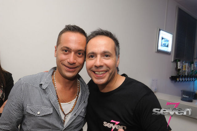 Cliquer pour voir l'image en taille réelle