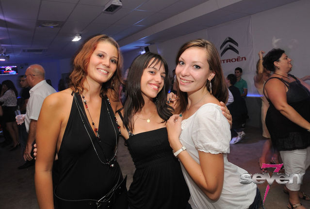 Cliquer pour voir l'image en taille réelle