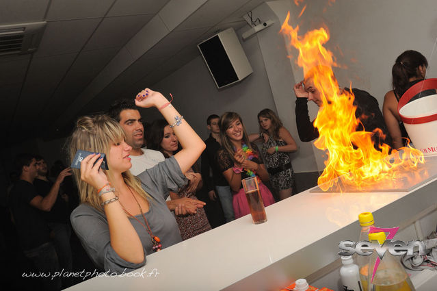 Cliquer pour voir l'image en taille réelle