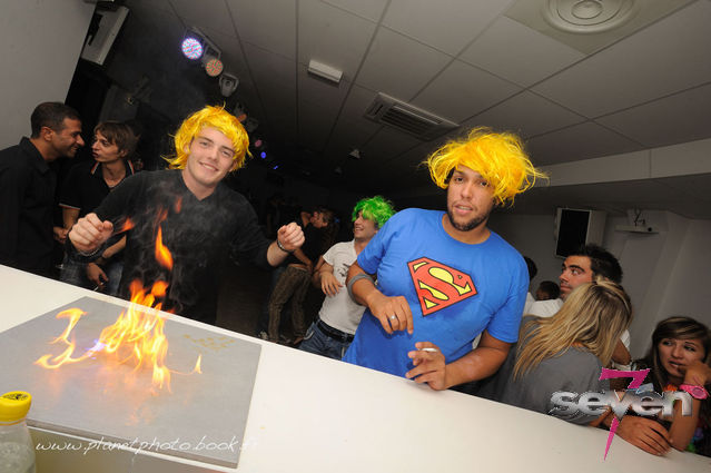 Cliquer pour voir l'image en taille réelle